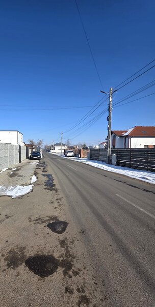 Dragomiresti Deal, strada Teilor, teren 400 mp.